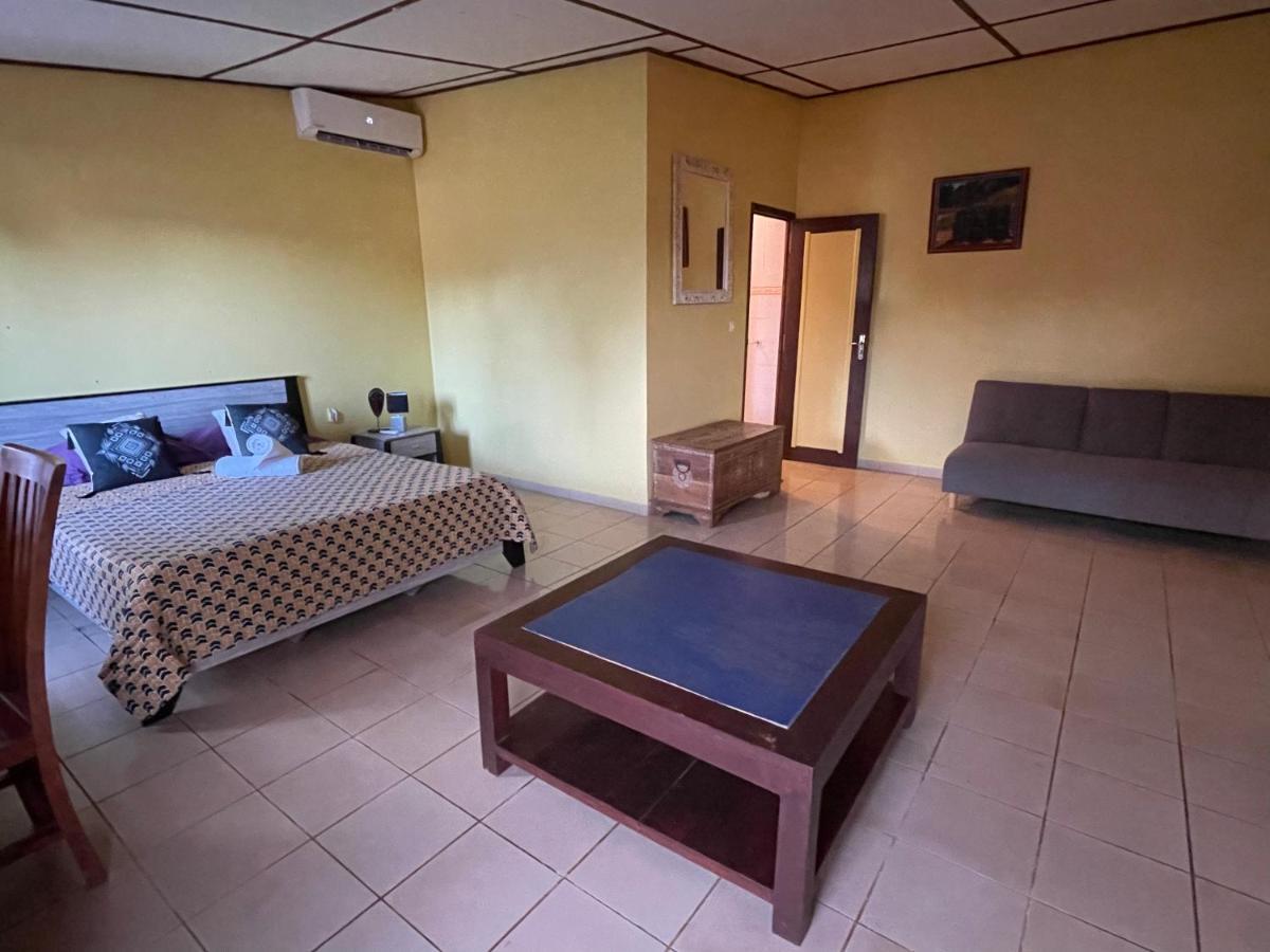 Le Passamainty Lodge Mamoudzou Екстер'єр фото